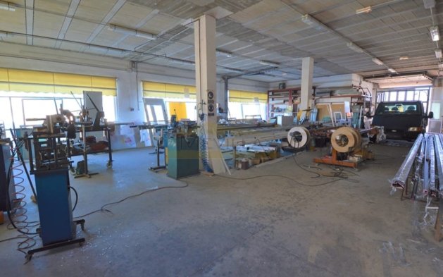 Resale - Local comercial - San Miguel de Salinas