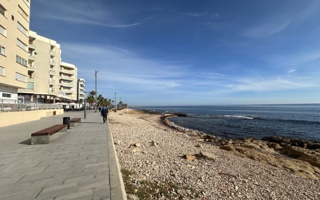 Resale - Apartment / flat - Torrevieja