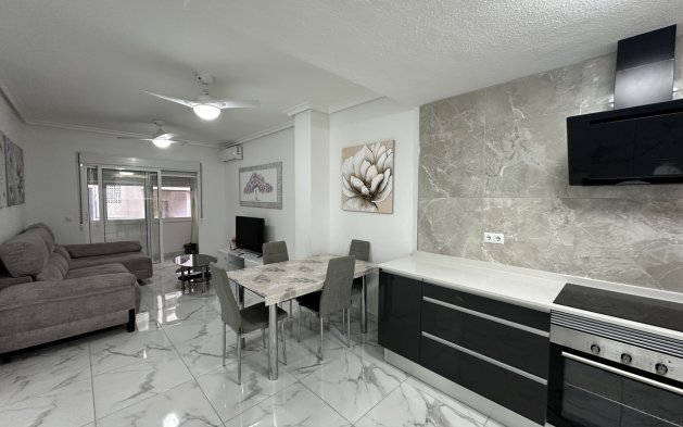 Resale - Apartment / flat - Torrevieja