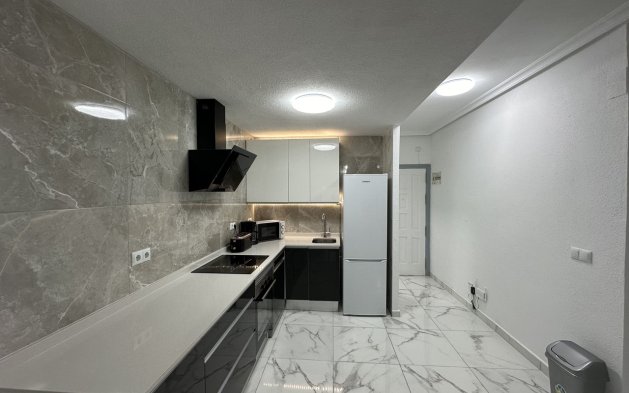 Resale - Apartment / flat - Torrevieja