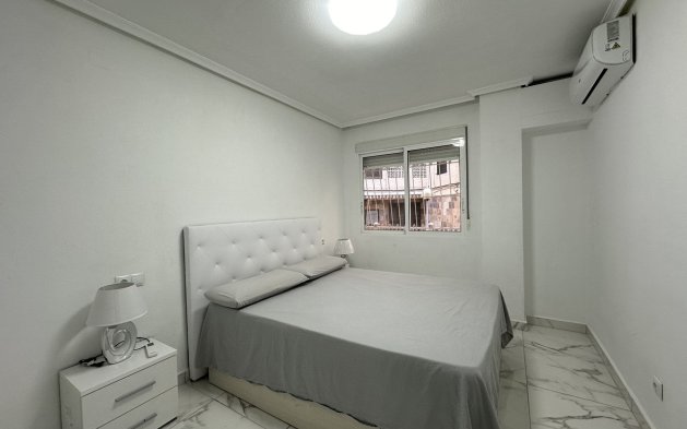 Resale - Apartment / flat - Torrevieja