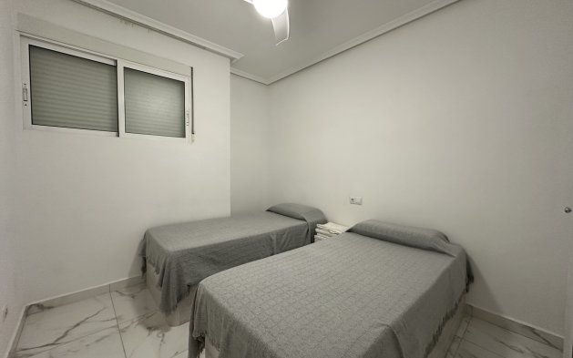 Resale - Apartment / flat - Torrevieja