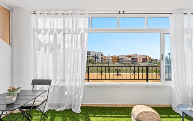Resale - Apartment / flat - Orihuela Costa - Playa Flamenca
