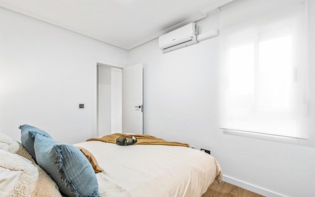 Resale - Apartment / flat - Orihuela Costa - Playa Flamenca