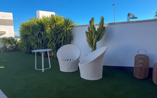 Begagnad - Villa - San Miguel de Salinas - Bellavista