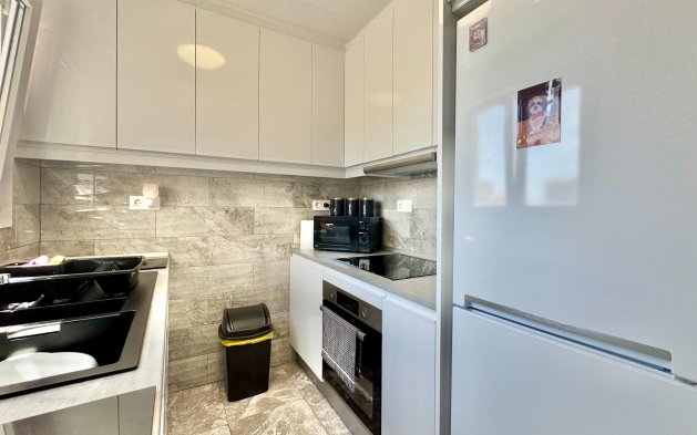Resale - Villa - Orihuela Costa - La Florida