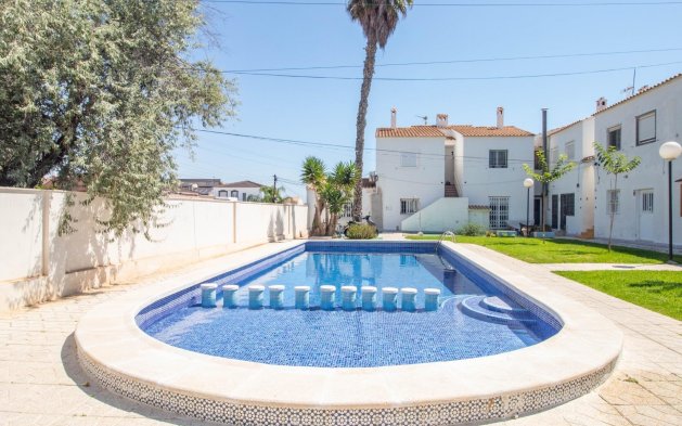 Begagnad - Bungalow - Orihuela Costa - Cabo Roig