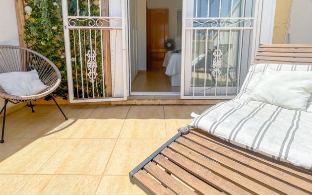 Resale - Townhouse - Orihuela Costa - Punta Prima