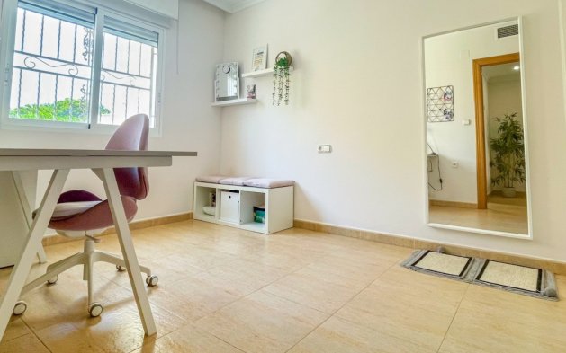 Resale - Townhouse - Orihuela Costa - Punta Prima