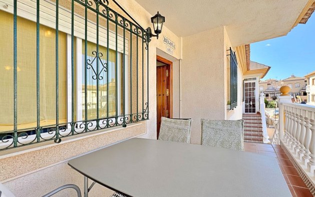 Resale - Apartment / flat - Orihuela Costa - La Zenia