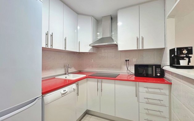Resale - Apartment / flat - Torrevieja - Torrelamata - La Mata
