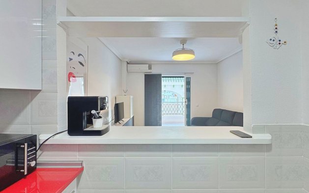 Resale - Apartment / flat - Torrevieja - Torrelamata - La Mata