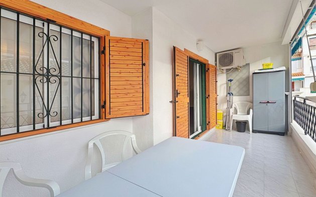 Resale - Apartment / flat - Torrevieja - Torrelamata - La Mata
