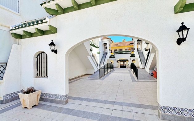 Resale - Apartment / flat - Torrevieja - Torrelamata - La Mata