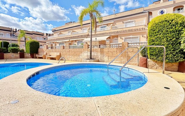 Resale - Townhouse - Orihuela Costa - Villamartín