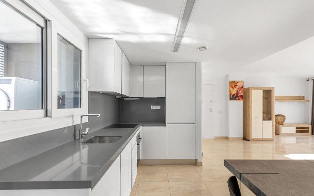 Resale - Penthouse - Torrevieja - Punta Prima
