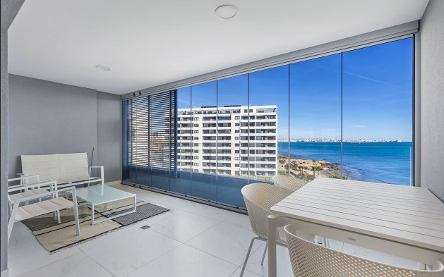 Resale - Apartment / flat - Torrevieja - Punta Prima
