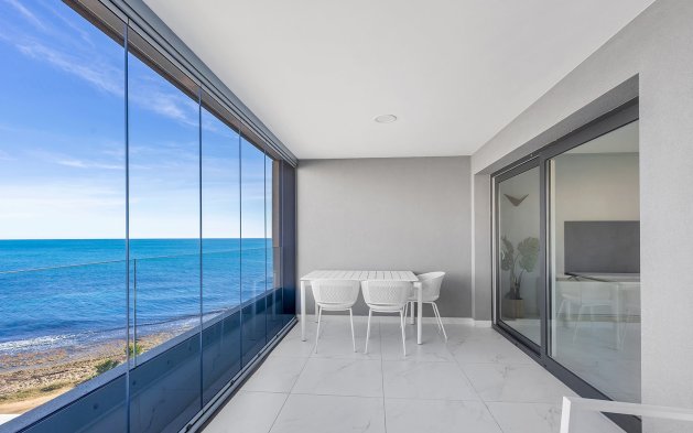 Resale - Apartment / flat - Torrevieja - Punta Prima
