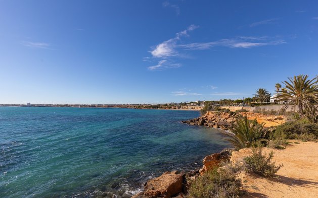 Resale - Apartment / flat - Torrevieja - Punta Prima