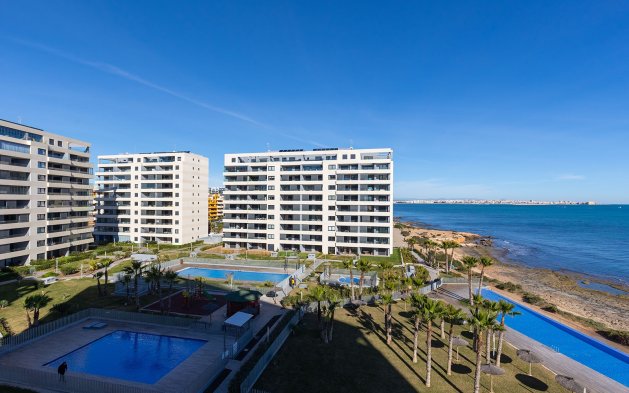 Resale - Apartment / flat - Torrevieja - Punta Prima