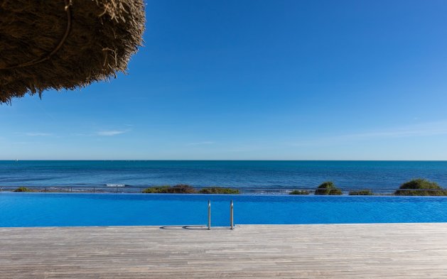 Resale - Apartment / flat - Torrevieja - Punta Prima