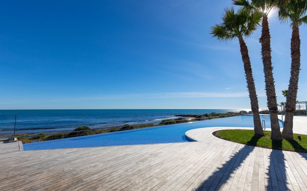 Resale - Apartment / flat - Torrevieja - Punta Prima