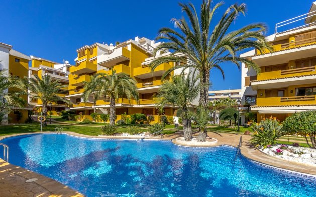 Resale - Apartment / flat - Torrevieja - Punta Prima