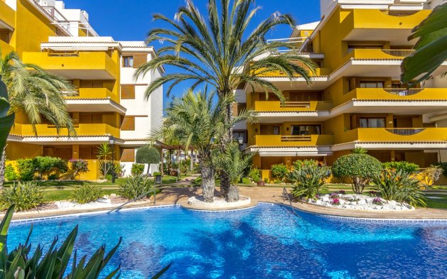 Resale - Apartment / flat - Torrevieja - Punta Prima