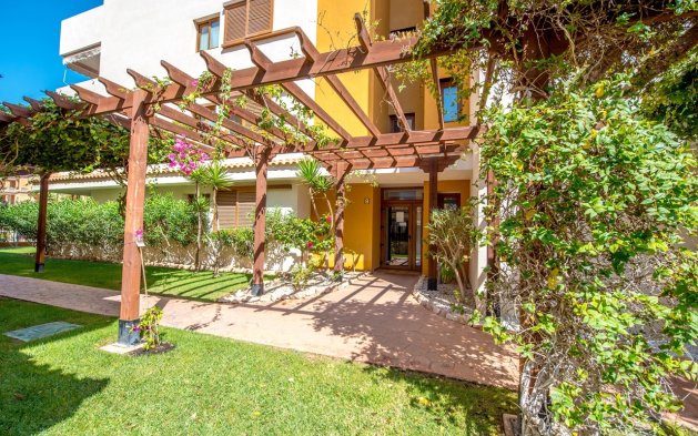 Resale - Apartment / flat - Torrevieja - Punta Prima