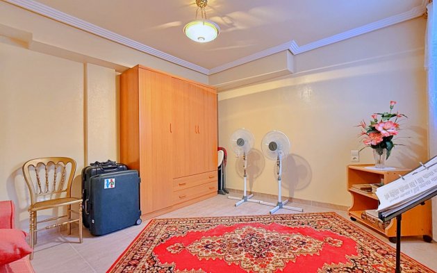 Resale - Villa - Orihuela - Orihuela Costa