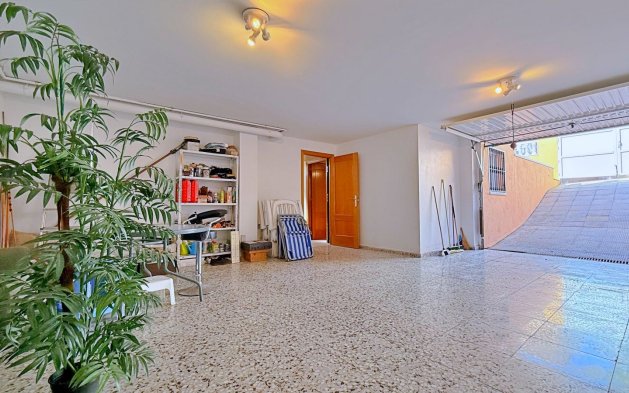 Resale - Villa - Orihuela - Orihuela Costa