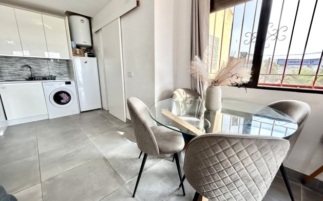 Resale - Villa - Orihuela Costa - Villamartín