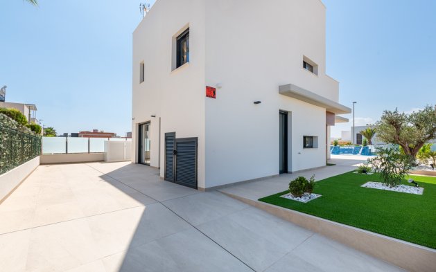 Obra nueva - Villa - Orihuela Costa - Dehesa de Campoamor