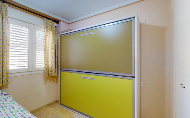 Odsprzedaż - Mieszkanie w bloku - Orihuela Costa - Campoamor