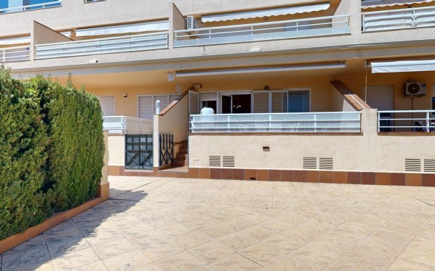 Odsprzedaż - Mieszkanie w bloku - Orihuela Costa - Campoamor