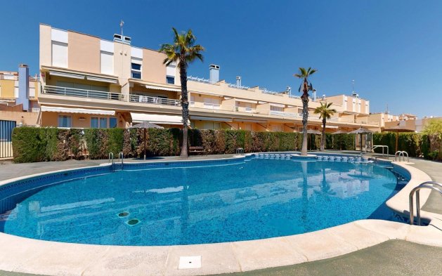 Odsprzedaż - Mieszkanie w bloku - Orihuela Costa - Campoamor