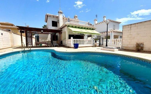 Reventa - Villa - Orihuela Costa - La Zenia