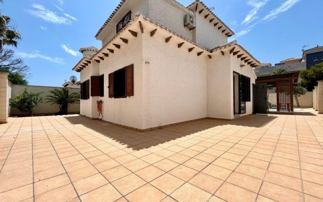 Reventa - Villa - Orihuela Costa - La Zenia