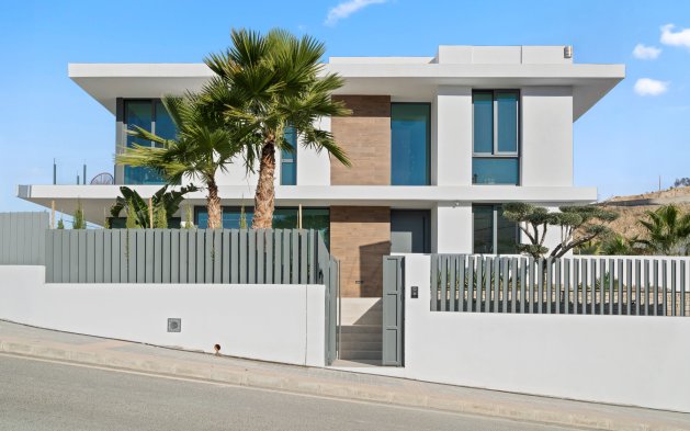 Nowy budynek - Villa - Benidorm