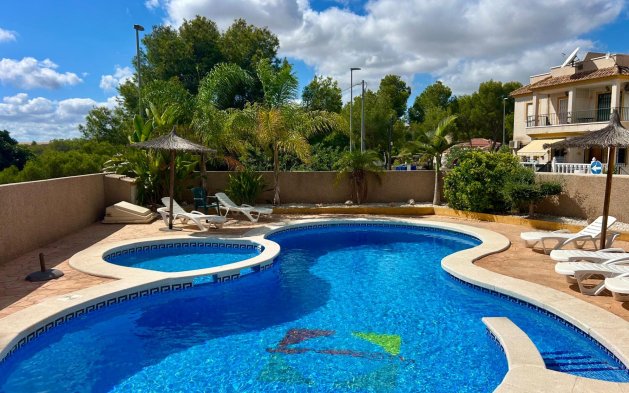 Odsprzedaż - Dupleks - Algorfa - Montemar