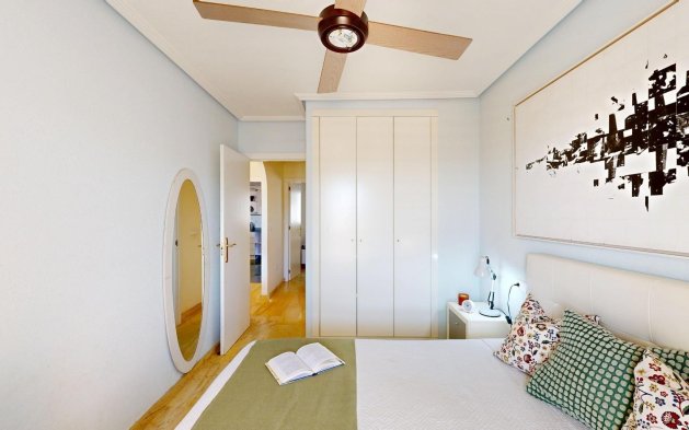 Odsprzedaż - Mieszkanie w bloku - Orihuela Costa - Campoamor