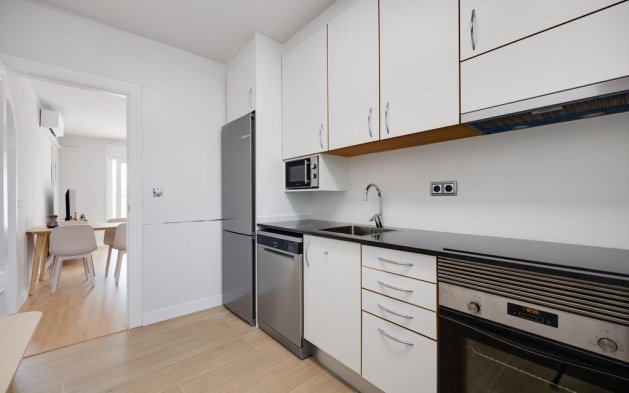 Odsprzedaż - Mieszkanie w bloku - Orihuela Costa - Campoamor