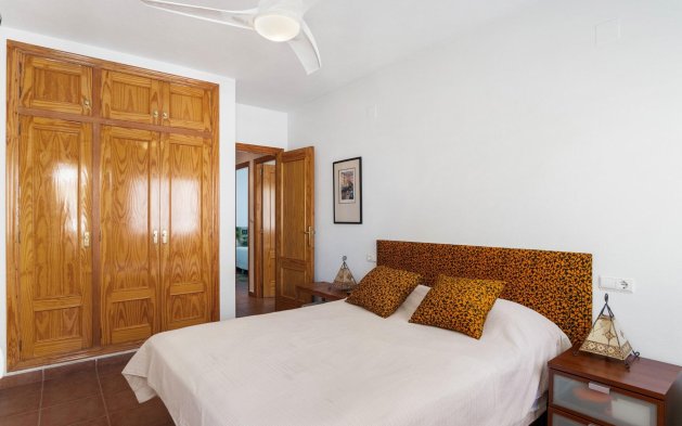 Odsprzedaż - Mieszkanie w bloku - Orihuela Costa - Altos de Campoamor