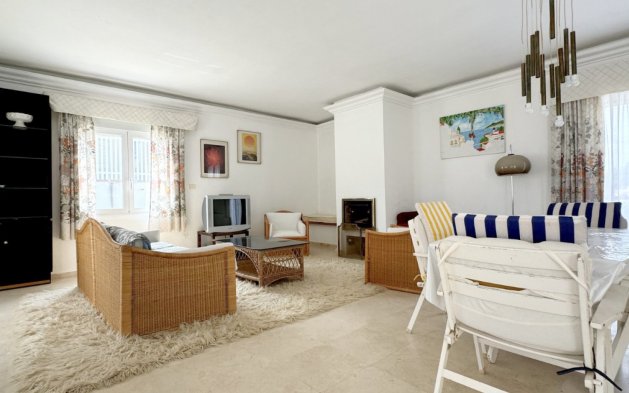 Videresalg - Villa - Orihuela Costa - La Zenia