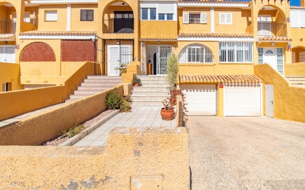 Resale - Villa - Orihuela Costa - Cabo Roig