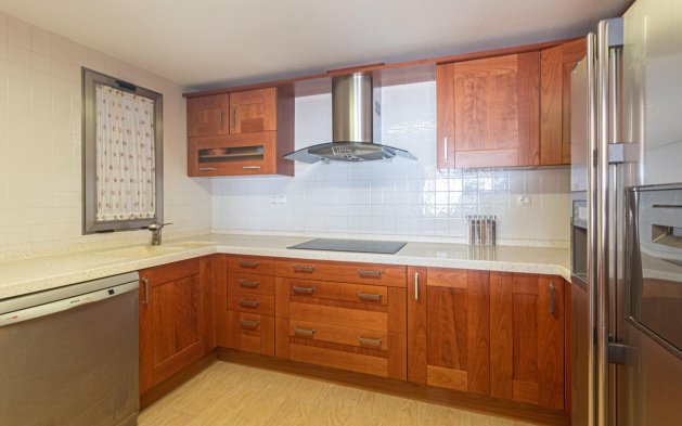 Resale - Apartment / flat - Torrevieja - Playa de los Locos