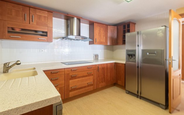 Resale - Apartment / flat - Torrevieja - Playa de los Locos