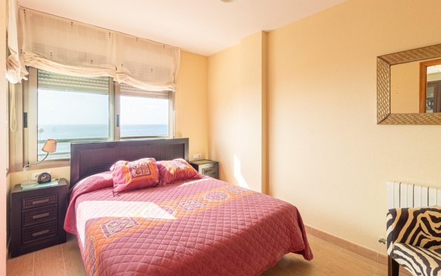 Resale - Apartment / flat - Torrevieja - Playa de los Locos