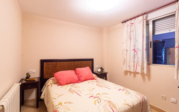Resale - Apartment / flat - Torrevieja - Playa de los Locos