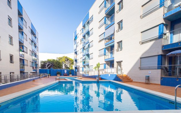 Resale - Apartment / flat - Torrevieja - Playa de los Locos